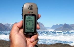 GPS says you are at
71deg 31.6' NORTH
52deg 53.1' WEST